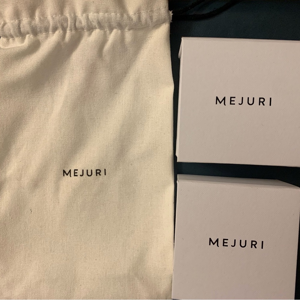 Mejuri boxes and dustbag